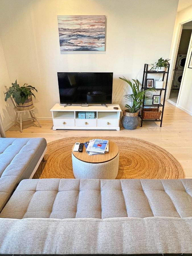 Industrial Yet Modern, 1Bd 1Bth Apt - Woden Phillip Zewnętrze zdjęcie